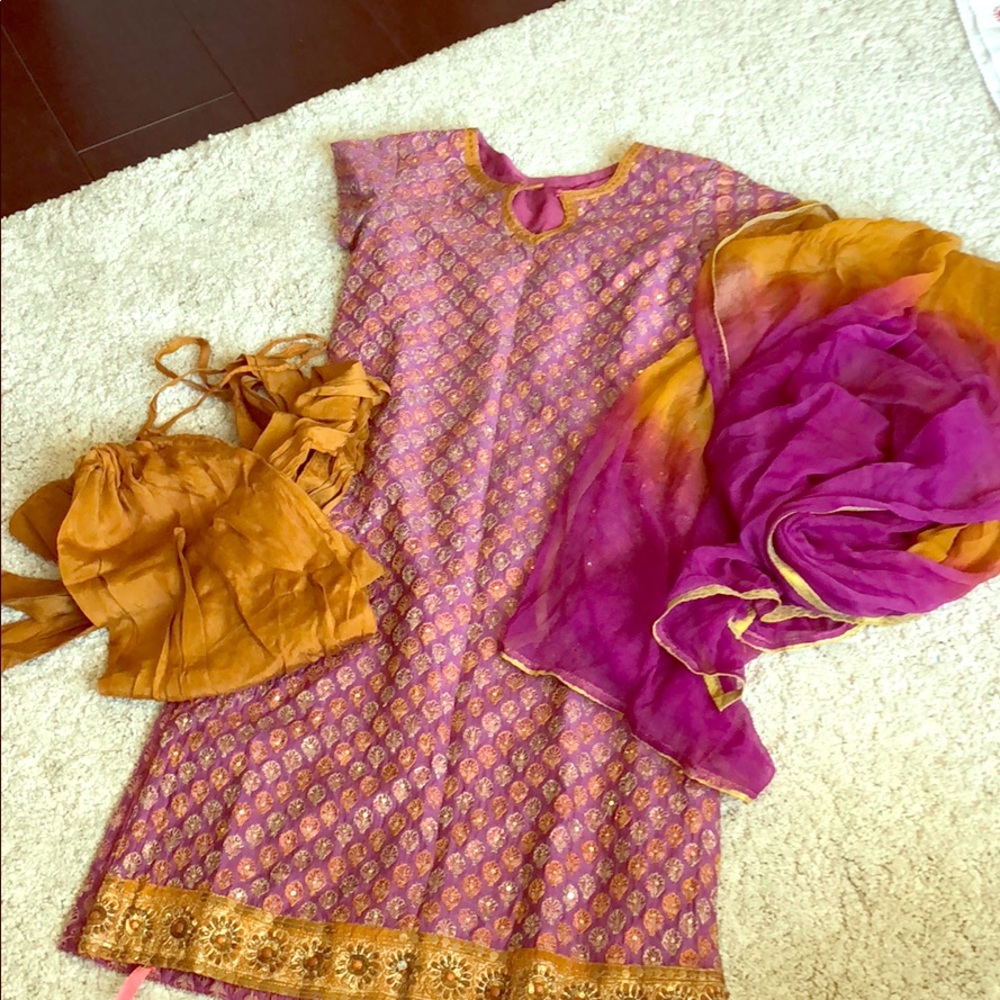 Indian outfit